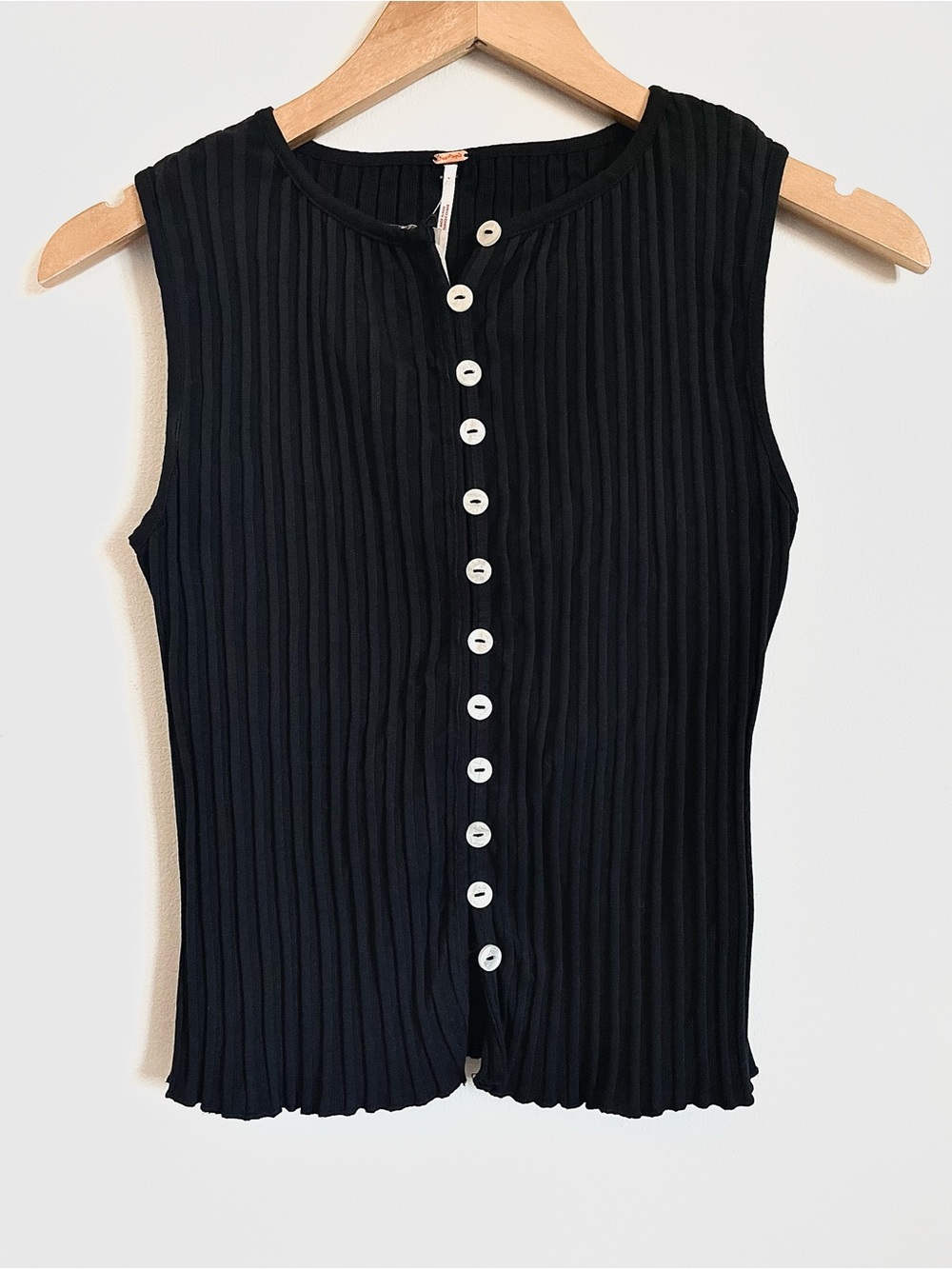 Free People Black Ribbed Button-Front Tank - Picture 7 of 15